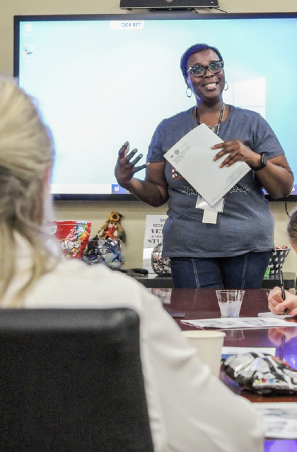 Tyler Murph, an architect from Perkins&Will, far left, along with TCC committee members plan out NE’s new science building.
Veterans Affairs social worker Deborah Cheatham informs TR veterans on resources available on campus.